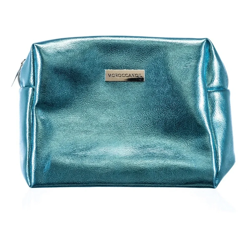 FREE MAKEUP BAG